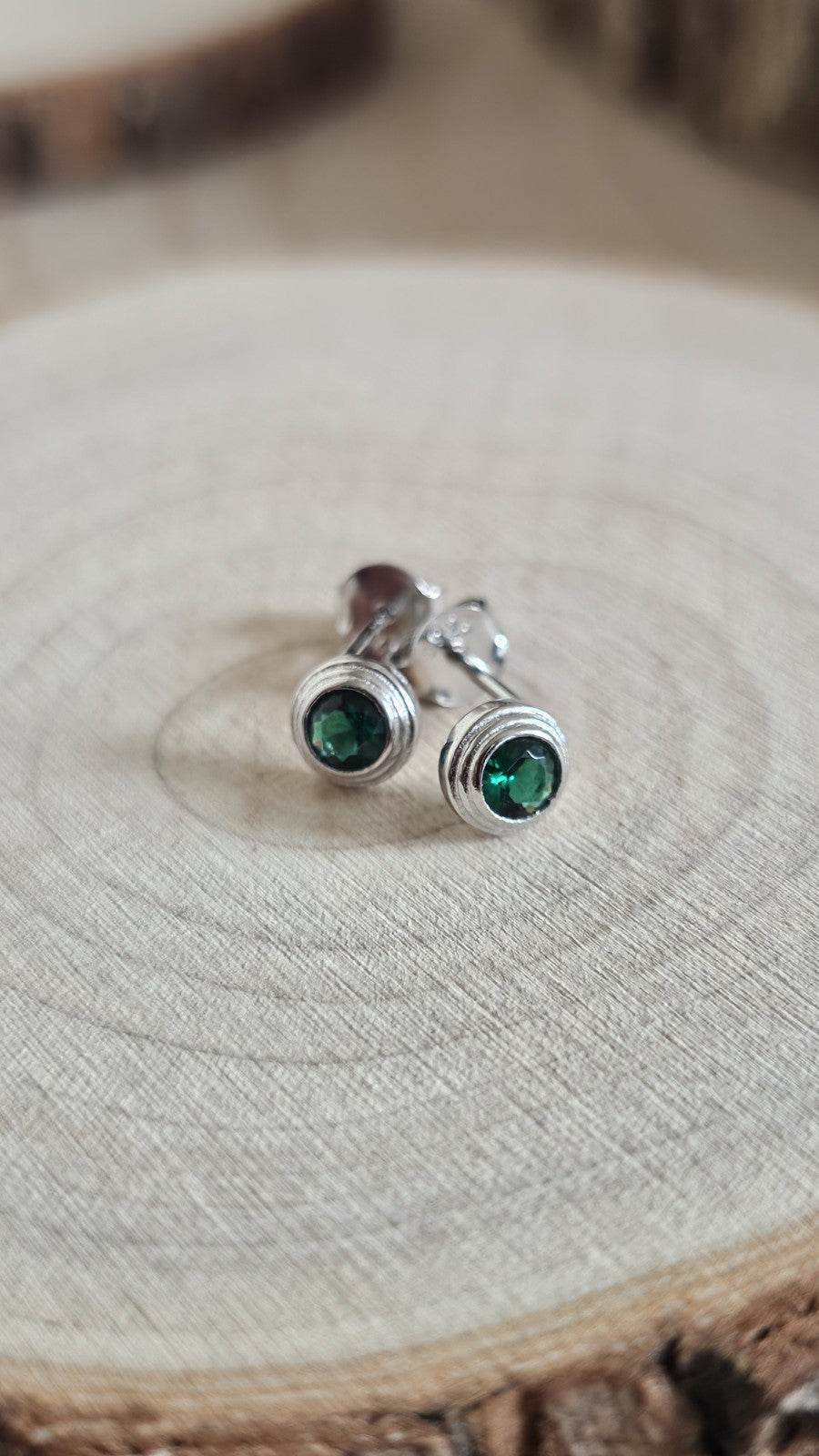 925 Sterling Silver Green CZ Stud Earrings 6mm Round Bezel Style New