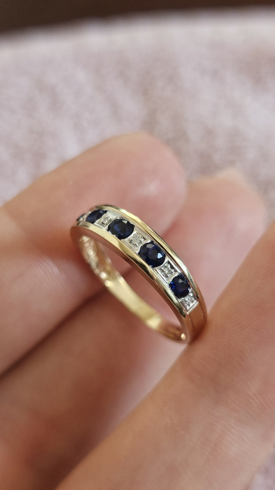 💙 9ct Yellow Gold Sapphire & Diamond Band Ring – Size P ½ 💎
