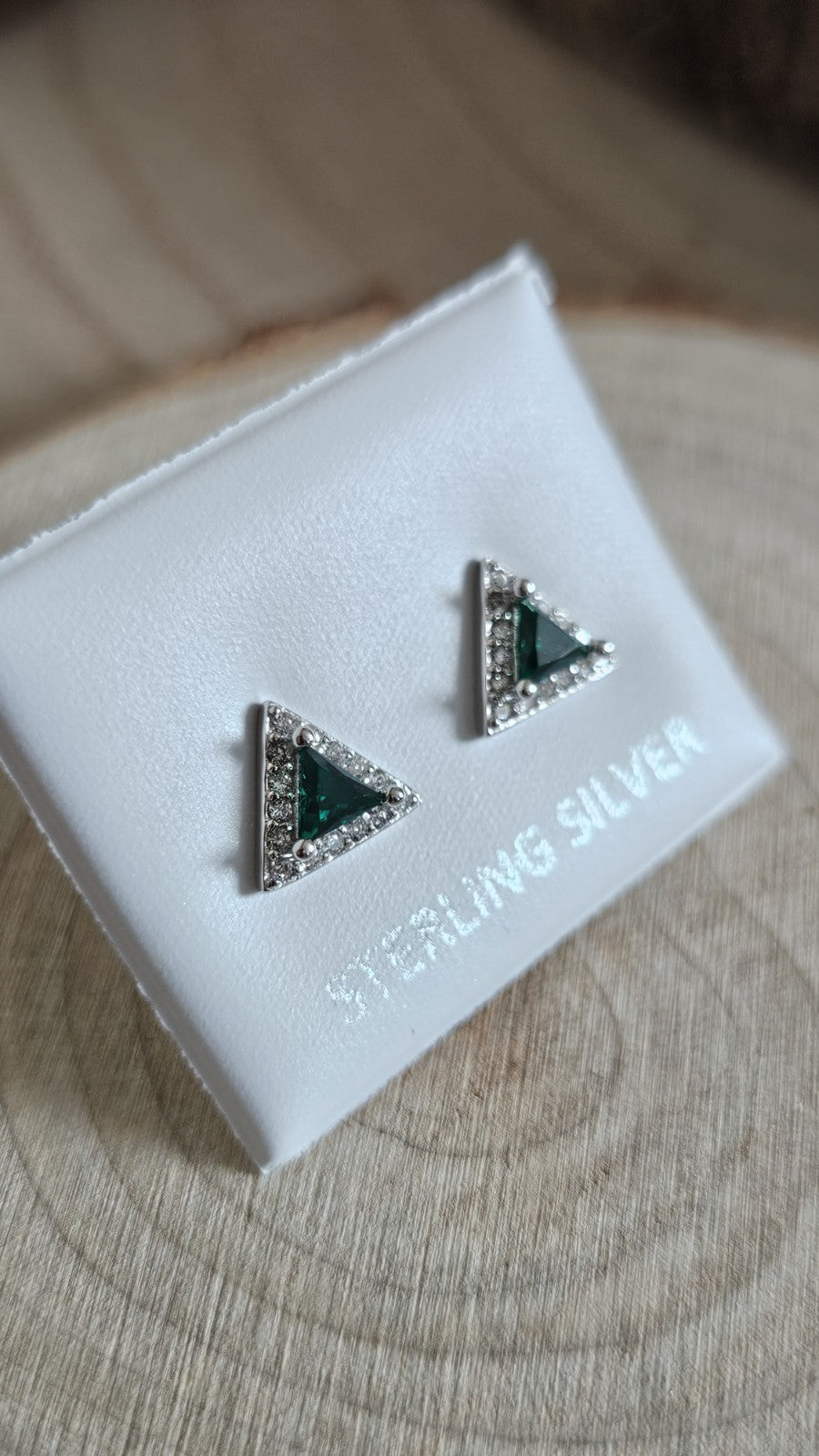 925 Sterling Silver Emerald Green CZ Triangle Stud Earrings 7.88mm