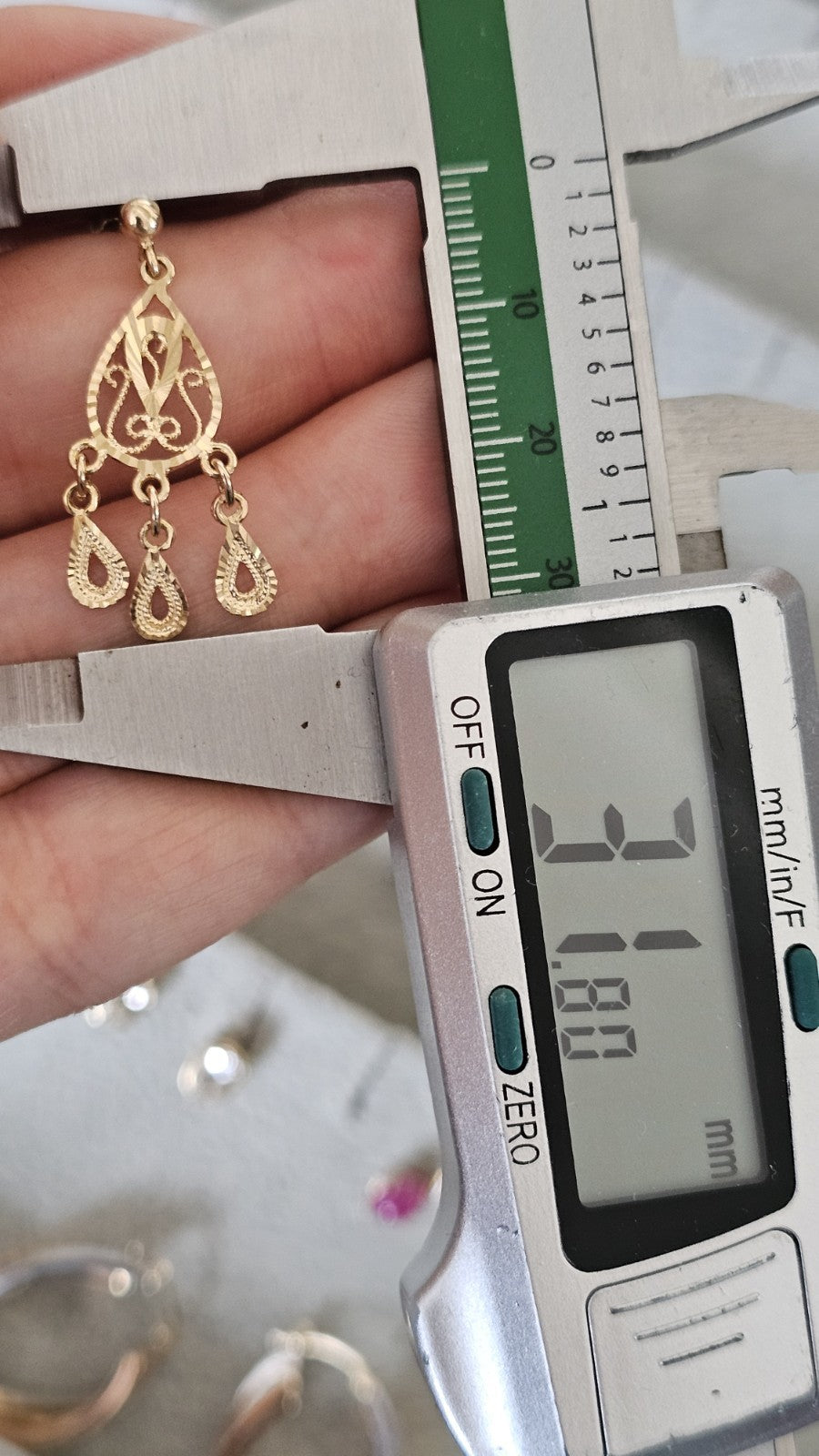 9ct Yellow Gold Filigree Chandelier Drop Earrings 31.8mm 2.62g 375