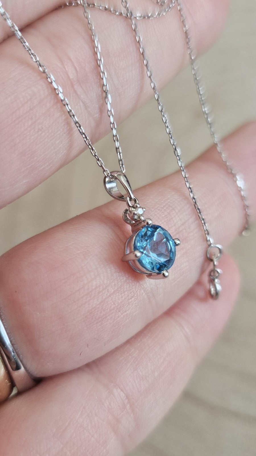 9ct White Gold Natural Blue Topaz & Diamond Pendant Necklace – 18 Inches
