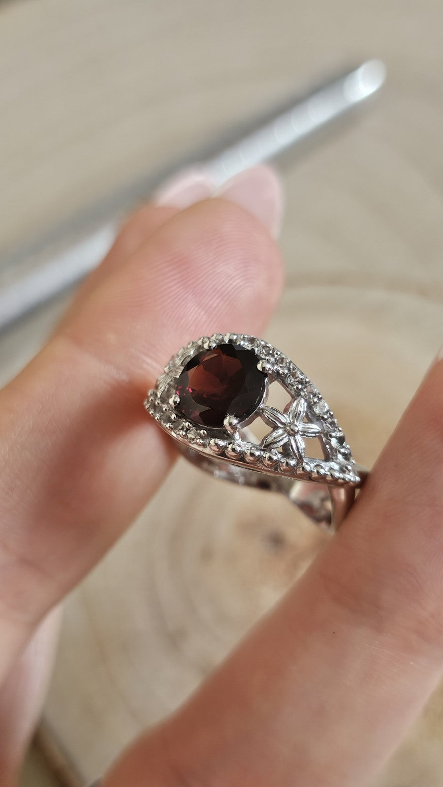 TGGC 925 Sterling Silver Garnet & Zircon Ring Size P 1/2 5.40g