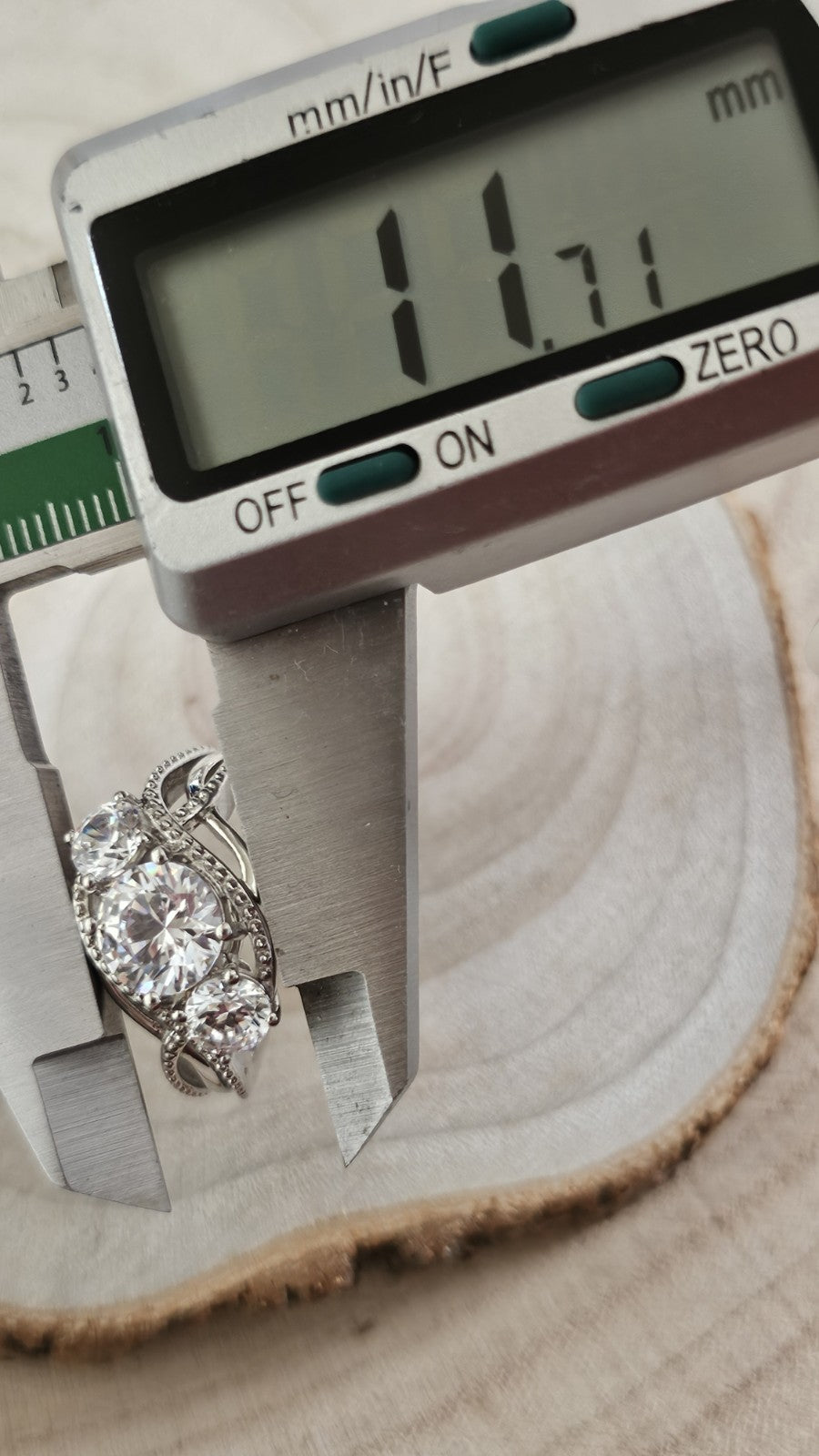 925 Sterling Silver Three Stone CZ Trilogy Crossover Ring – Size O – 4.95g