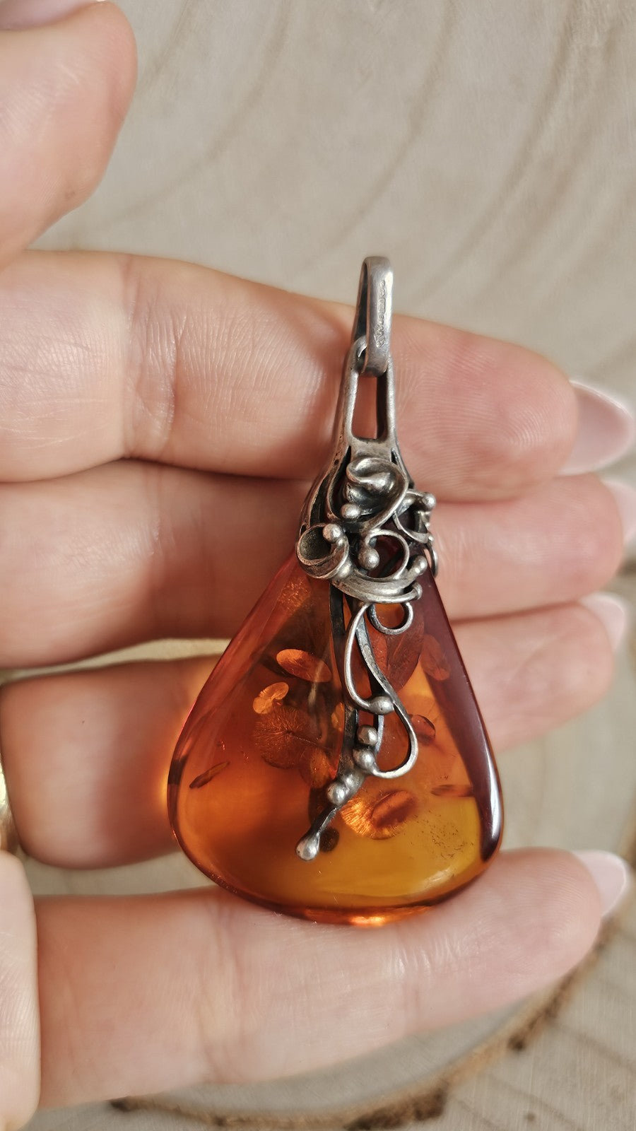 Vintage 925 Sterling Silver Large Amber Pendant Fully Hallmarked 16.46g