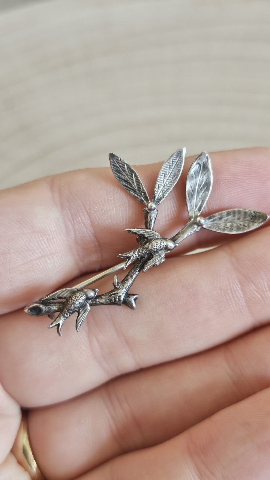 Vintage Silver Swallow Bird & Leaf Branch Brooch Pin 47mm 2.82g