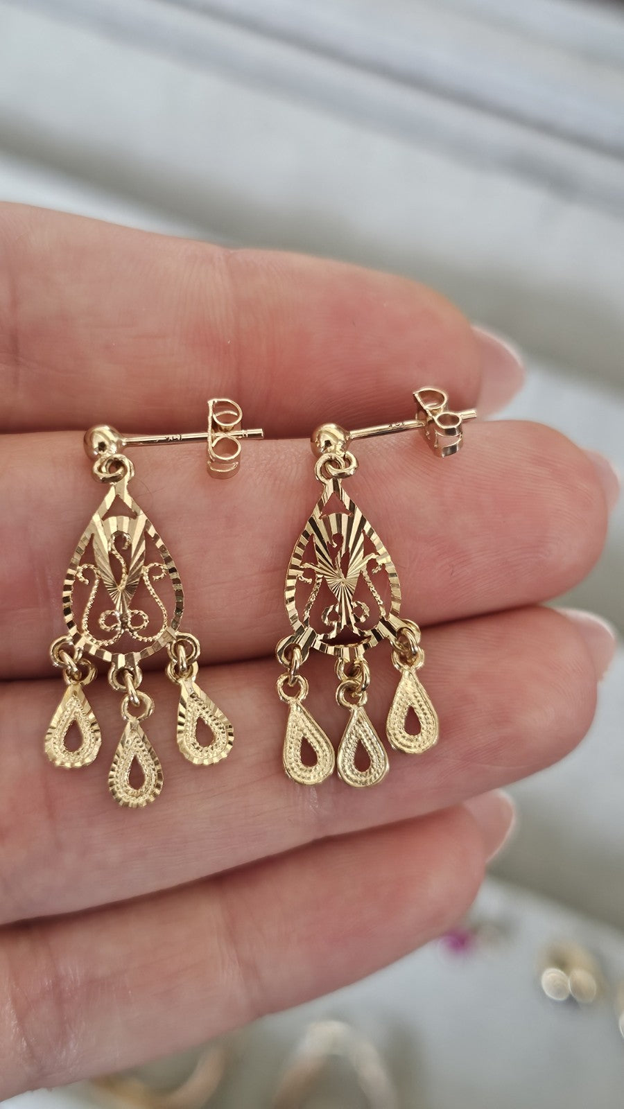 9ct Yellow Gold Filigree Chandelier Drop Earrings 31.8mm 2.62g 375