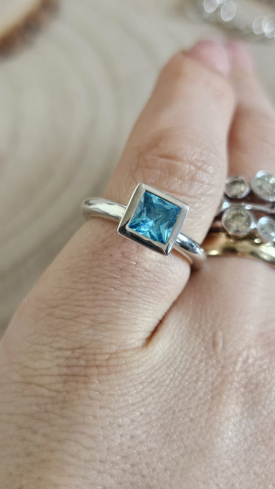 925 Sterling Silver Blue Topaz Statement Solitaire Ring Size M 5.62g