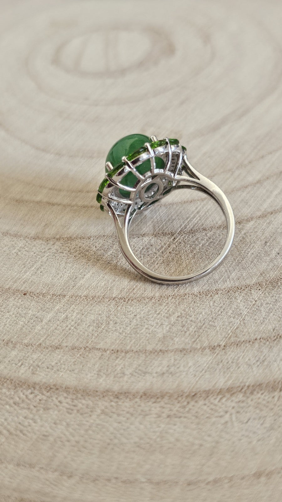 925 Sterling Silver Jade Peridot Green Gemstone Statement Ring Size O 1/2