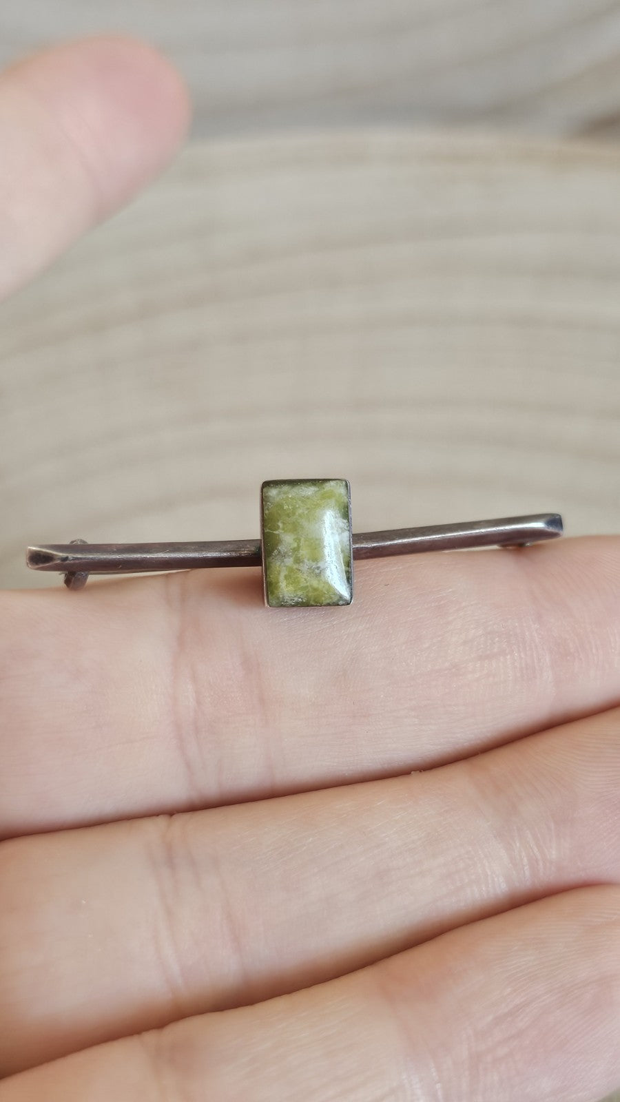 Vintage Irish Silver Connemara Marble Bar Brooch Green Stone 44mm
