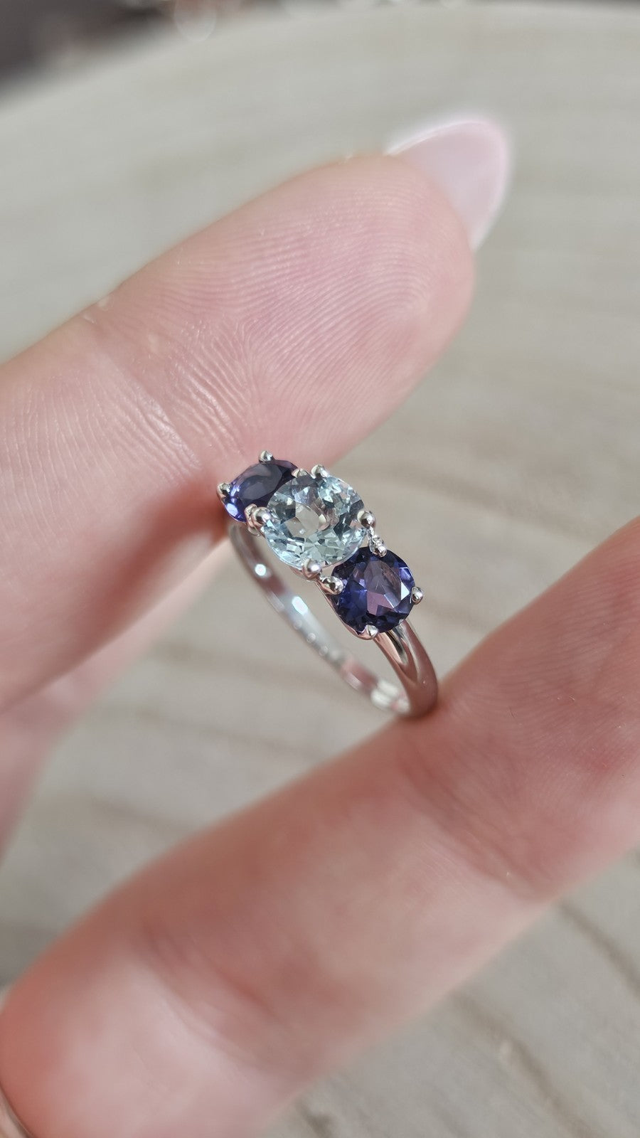 9ct White Gold Natural Aquamarine & Iolite Trilogy Ring Size L Hallmarked