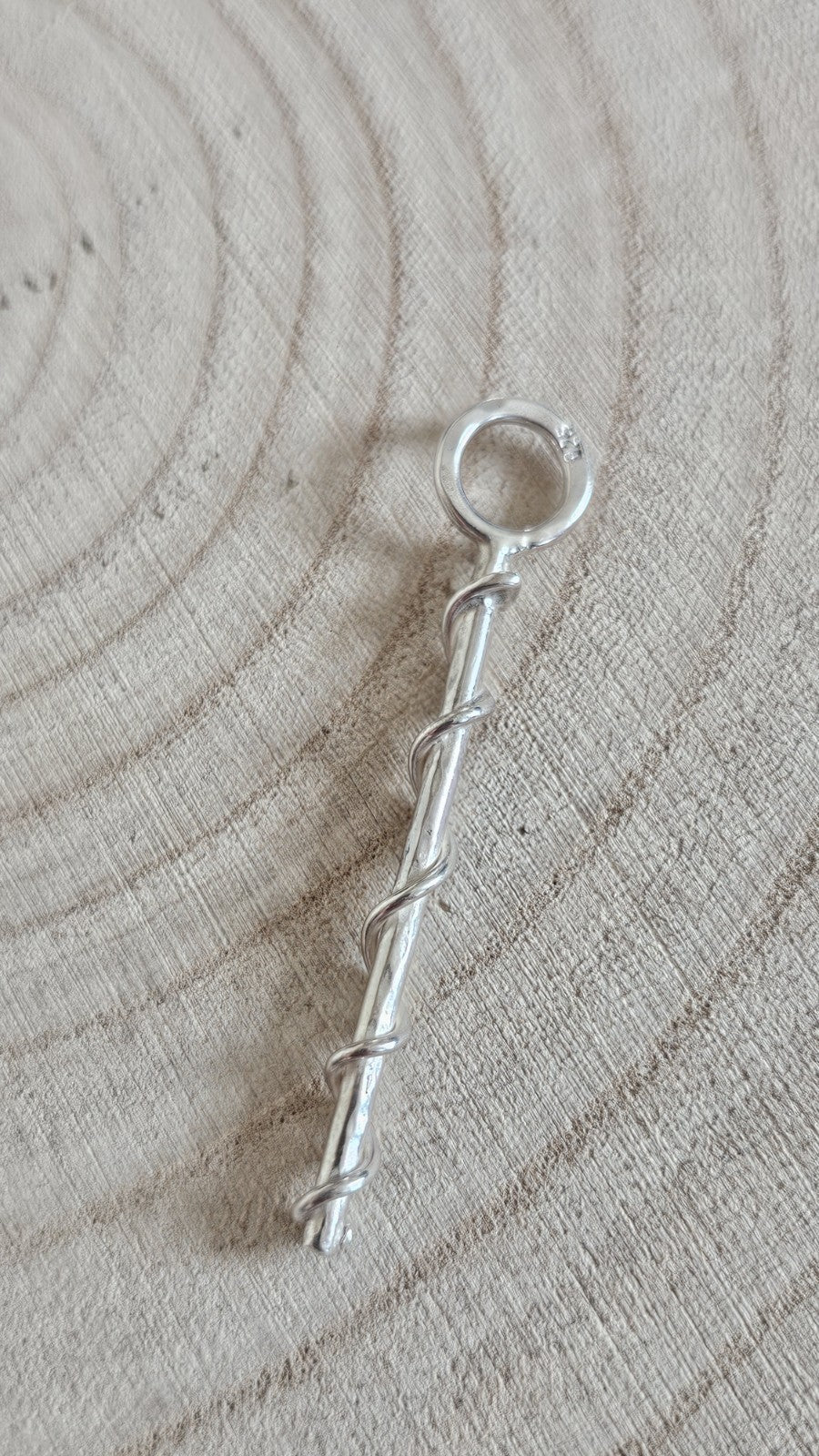 925 Sterling Silver Twisted Bar Pendant Charm 2.27g Stamped 925
