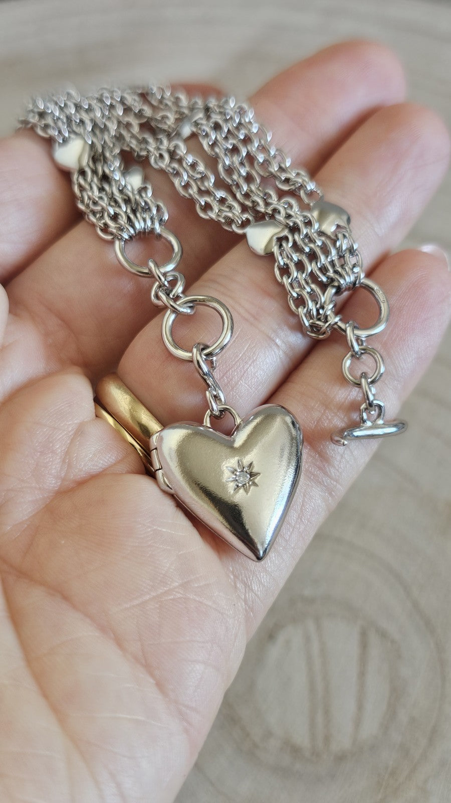Hot Diamonds 925 Sterling Silver Heart Locket Diamond Bracelet 6.5–7”
