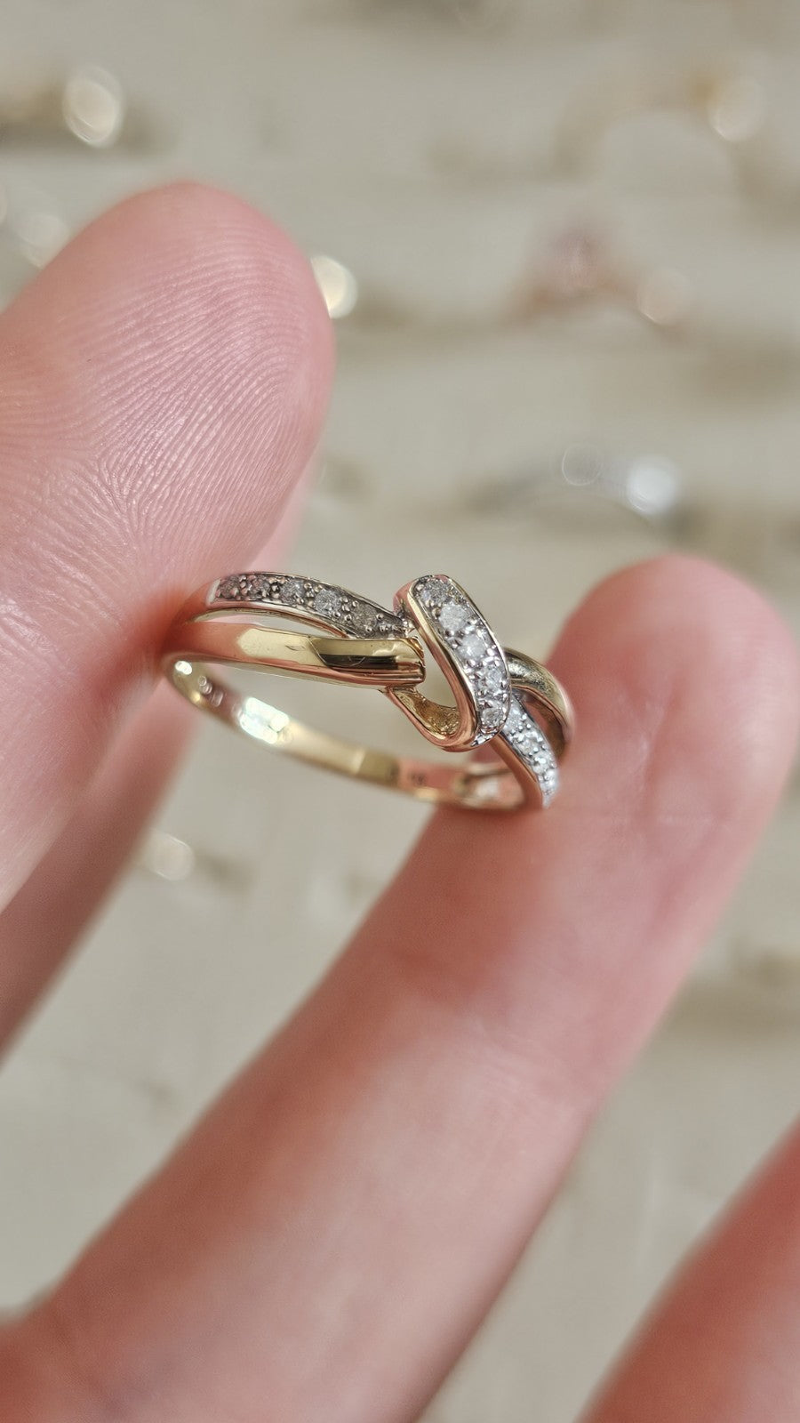 9ct Yellow Gold 0.10ct Diamond Crossover Ring Size N 1/2 Hallmarked 1.76g