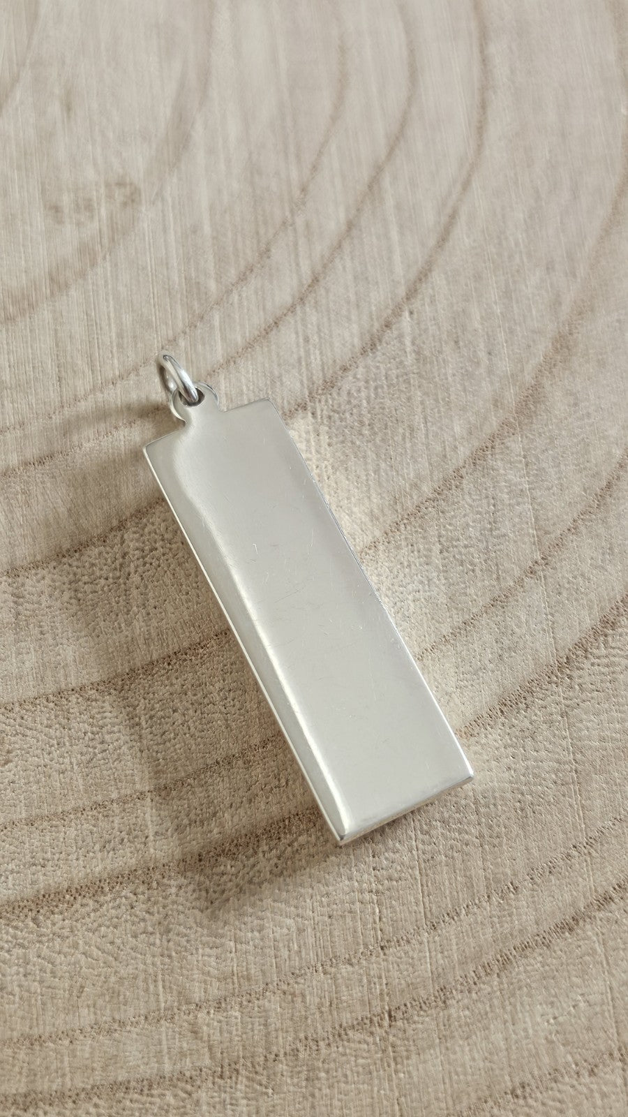 Vintage 1977 Sterling Silver Jubilee Ingot Pendant – Sheffield Hallmarked 32.10g