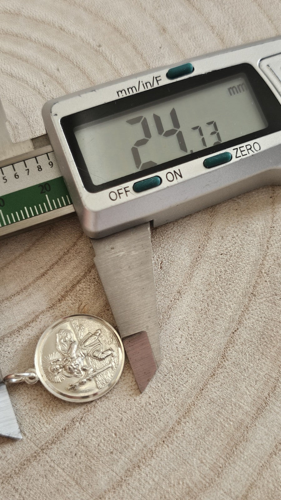Vintage Sterling Silver St Christopher Medal Pendant Travel Protection 2.31g