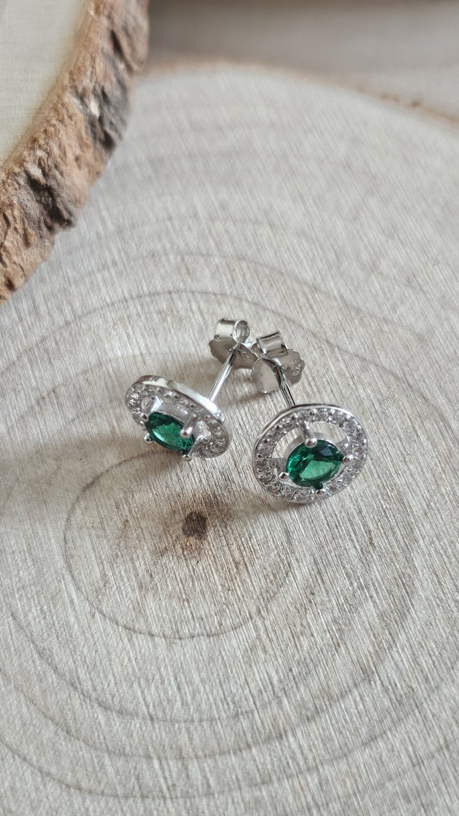 925 Sterling Silver Emerald Green CZ Halo Stud Earrings – Rhodium Plated , New