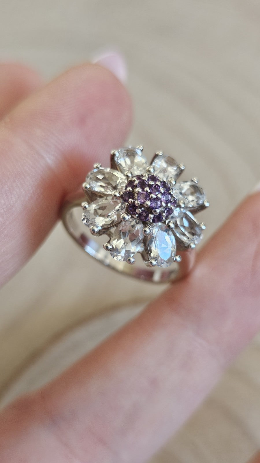 TGGC 925 Sterling Silver Amethyst & White Topaz Flower Ring Size R 1/2