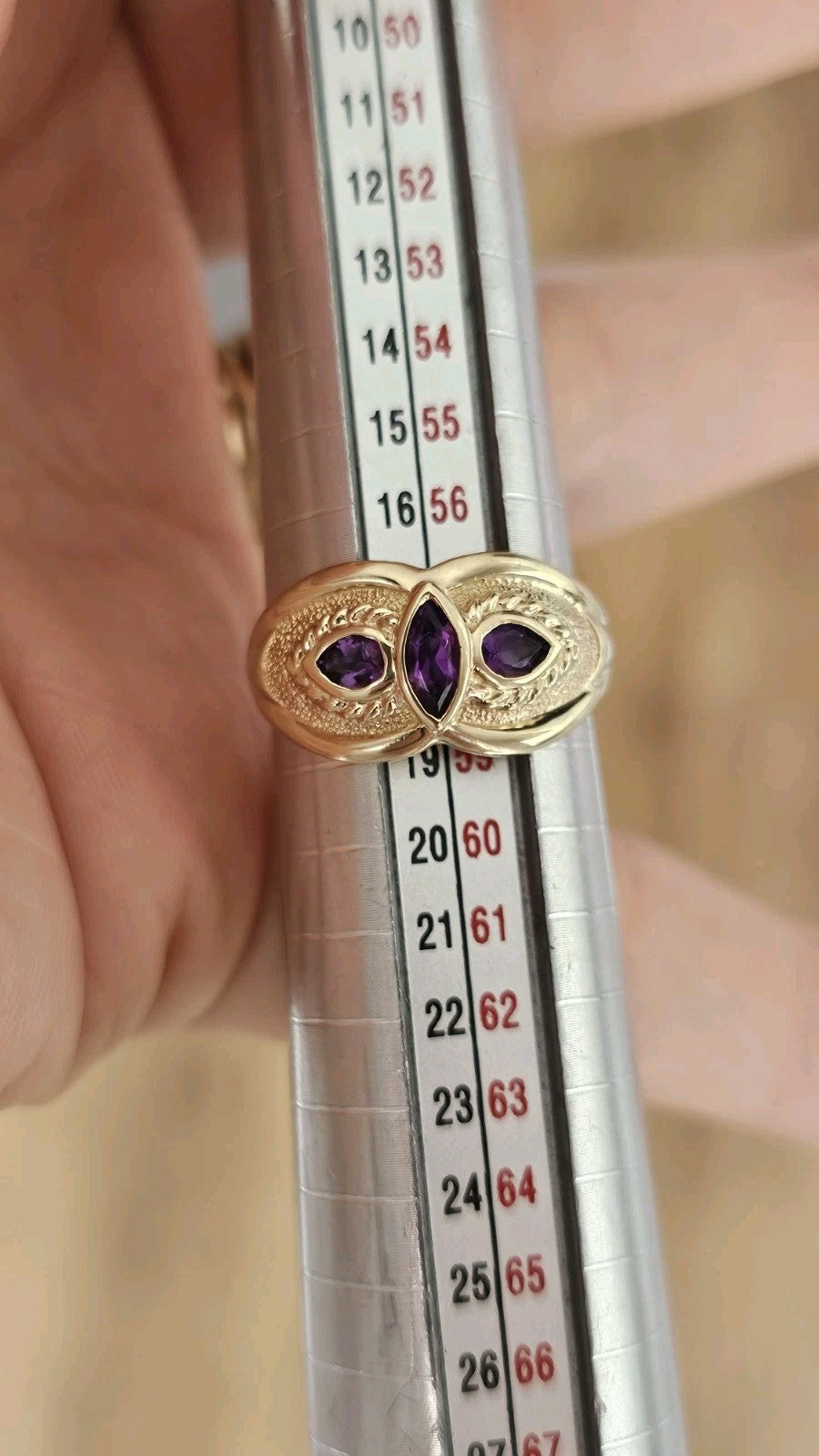 9ct Yellow Gold Amethyst Three Stone Statement Ring Size Q Hallmarked 3.60g