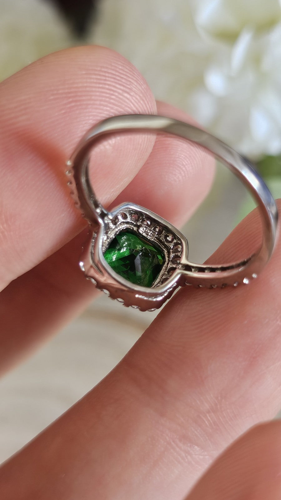 925 Sterling Silver Green CZ Halo Ring Size Q Cushion Cut 3.06g
