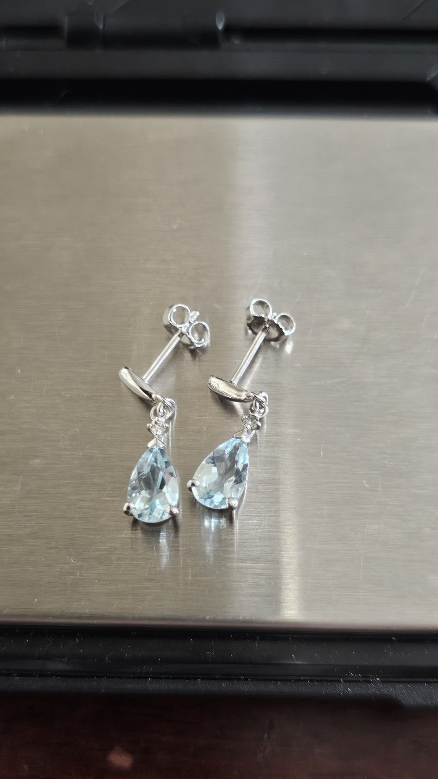 9ct White Gold Natural Aquamarine & Diamond Drop Stud Earrings 1.58g