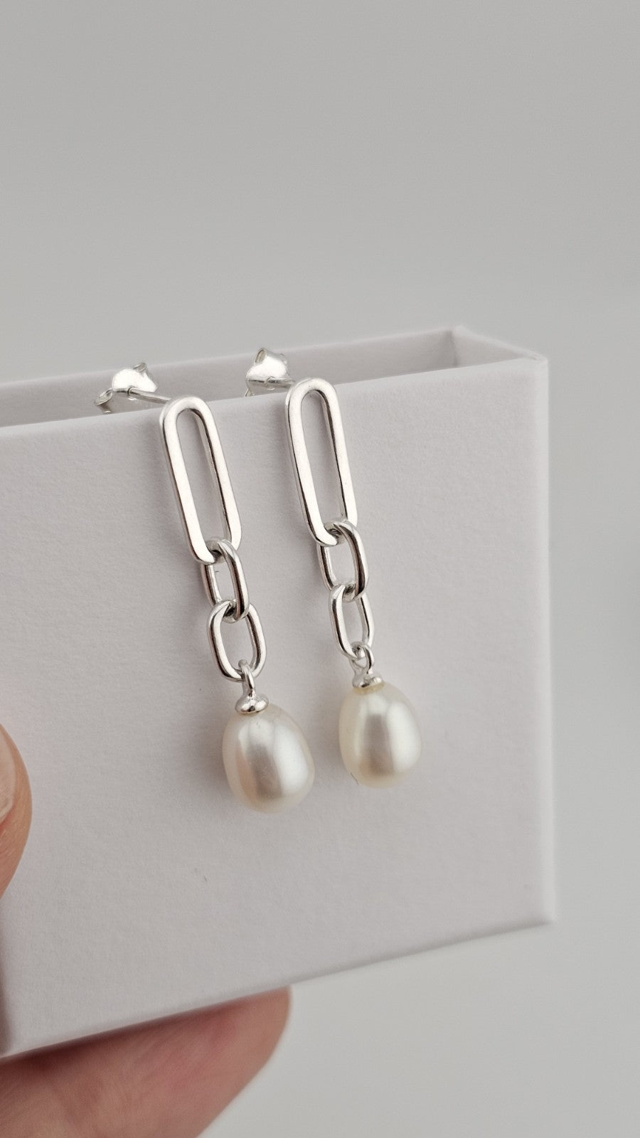 925 Sterling Silver Pearl Drop Dangle Earrings – New Boxed, 33mm length 