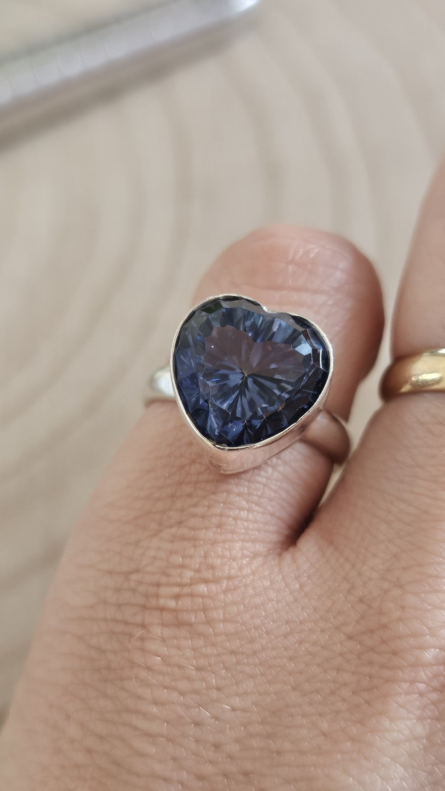 TGGC 925 Sterling Silver  Topaz Heart Ring Size R 1/2 7g