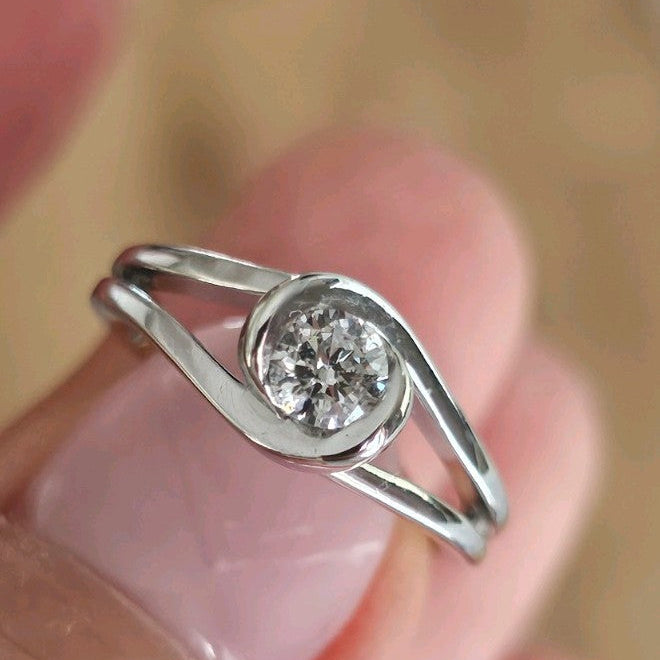 9ct White Gold Natural Diamond Solitaire Ring 0.33ct Size L  Hallmarked