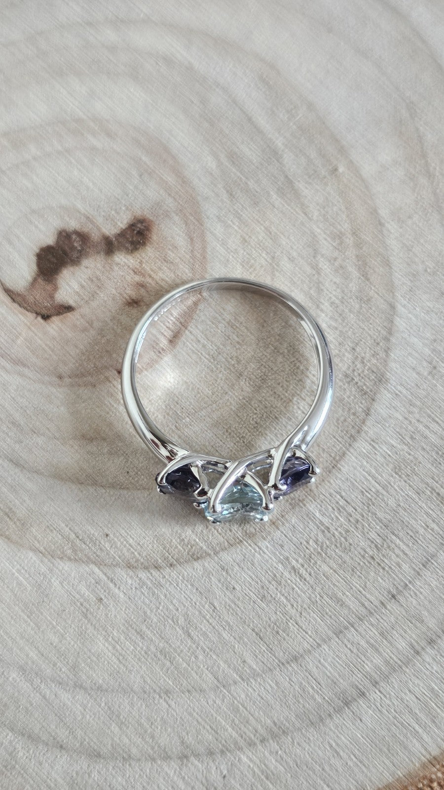 9ct White Gold Natural Aquamarine & Iolite Trilogy Ring Size L Hallmarked