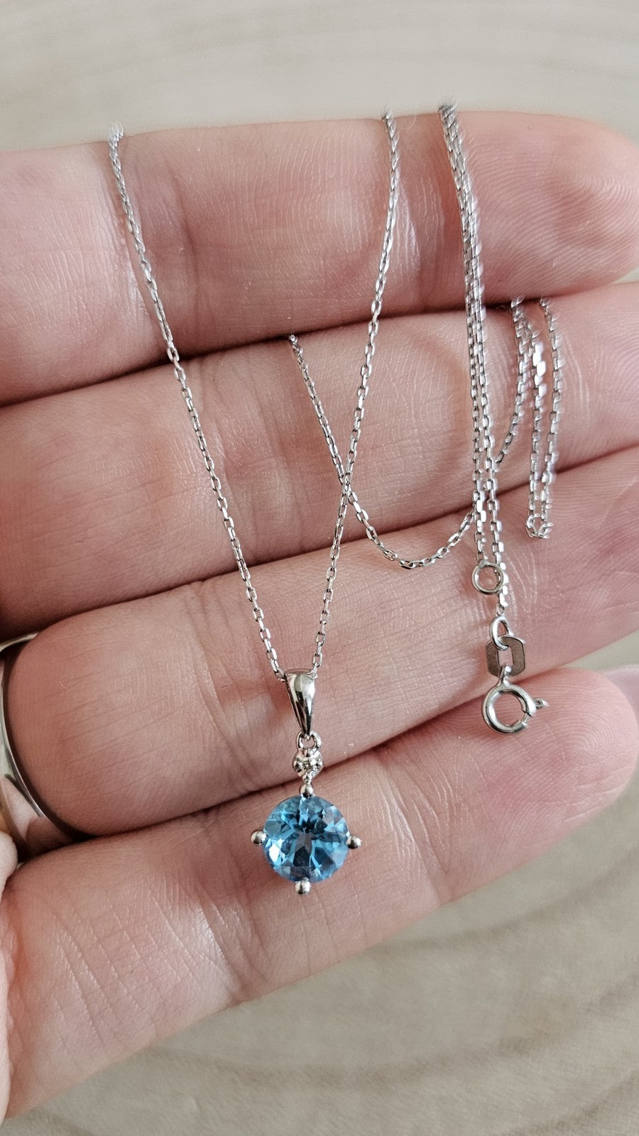 9ct White Gold Natural Blue Topaz & Diamond Pendant Necklace – 18 Inches
