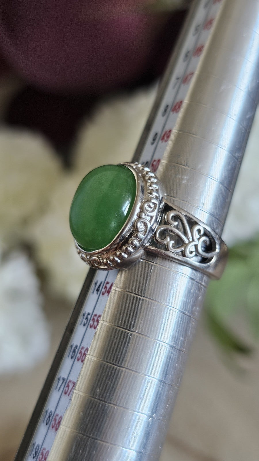 925 Sterling Silver Green Jade Oval Ring Size L 1/2 Ornate Scroll 4.92g