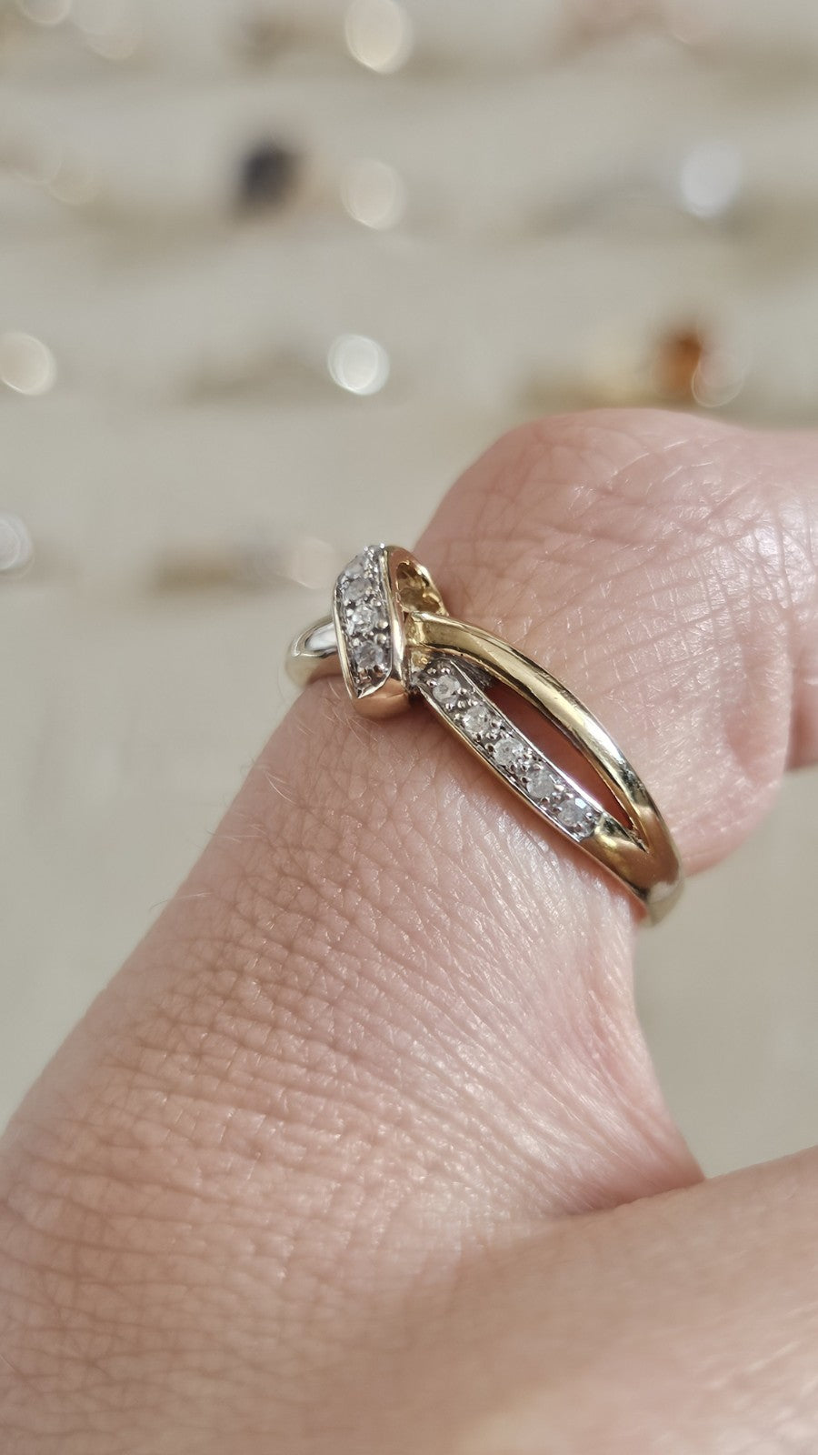 9ct Yellow Gold 0.10ct Diamond Crossover Ring Size N 1/2 Hallmarked 1.76g