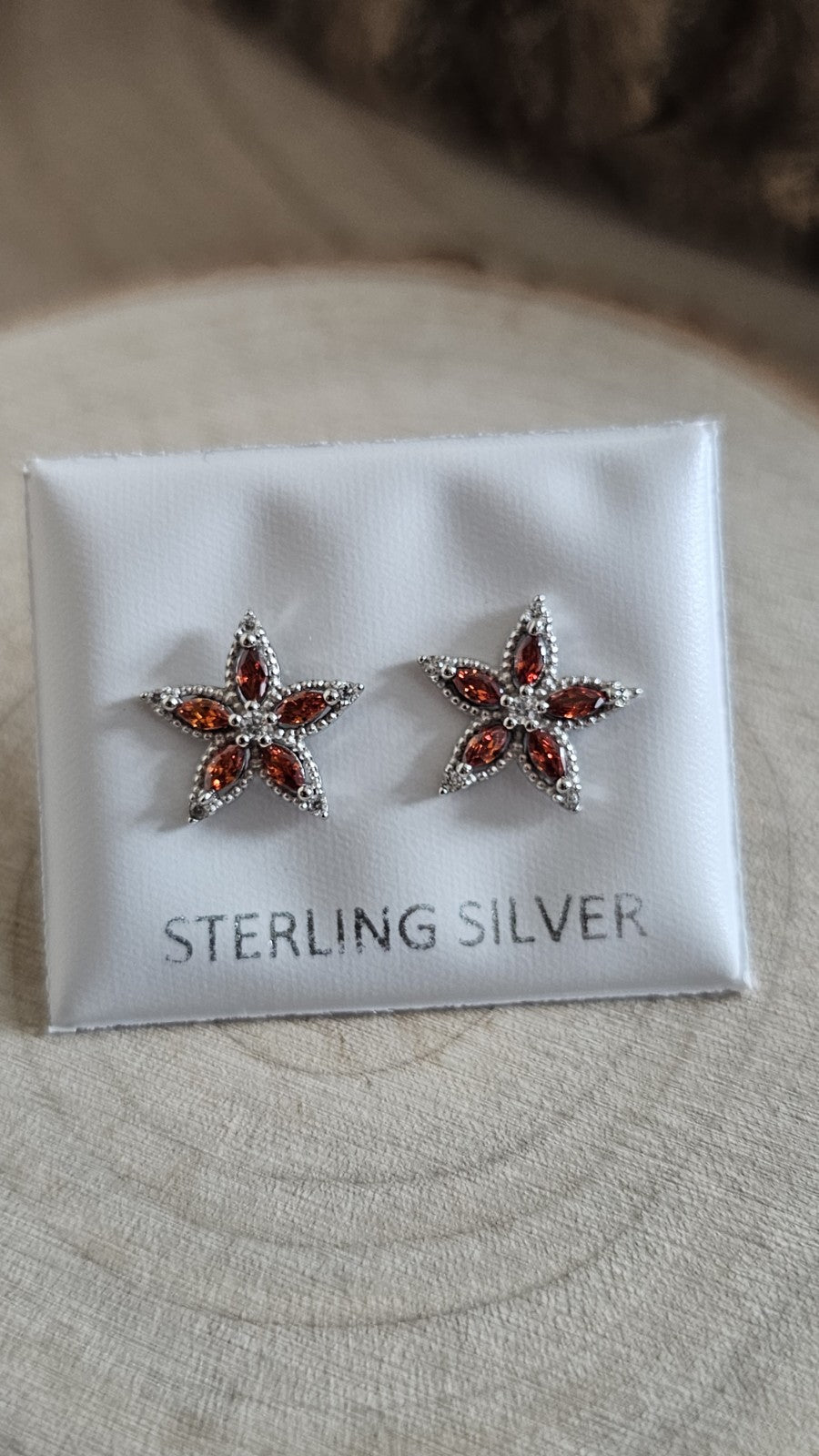 925 Sterling Silver Garnet CZ Flower Star Stud Earrings 11mm New