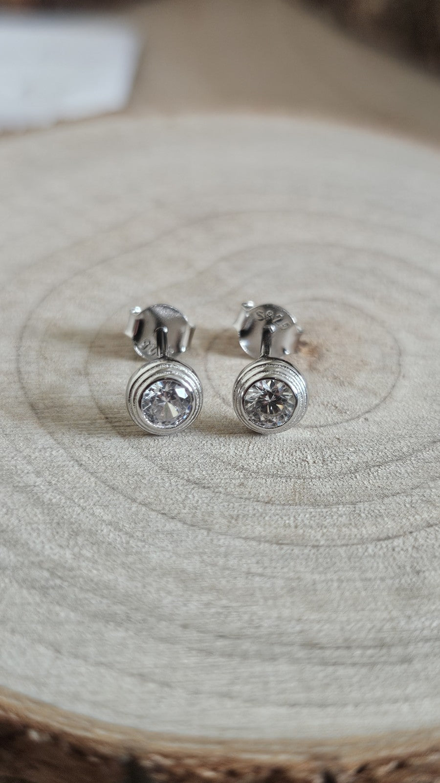 925 Sterling Silver CZ Round 6mm Stud Earrings Rhodium Plated New