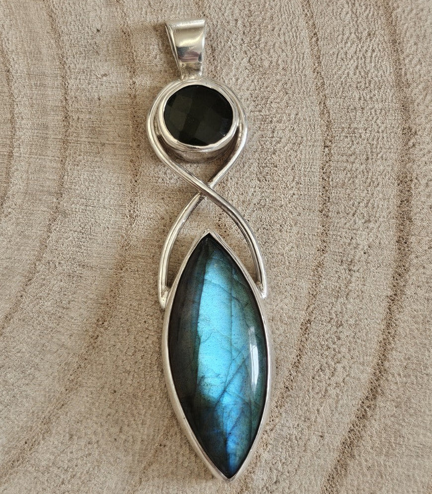 925 Sterling Silver Long Labradorite  Pendant Blue Flash 7.35g