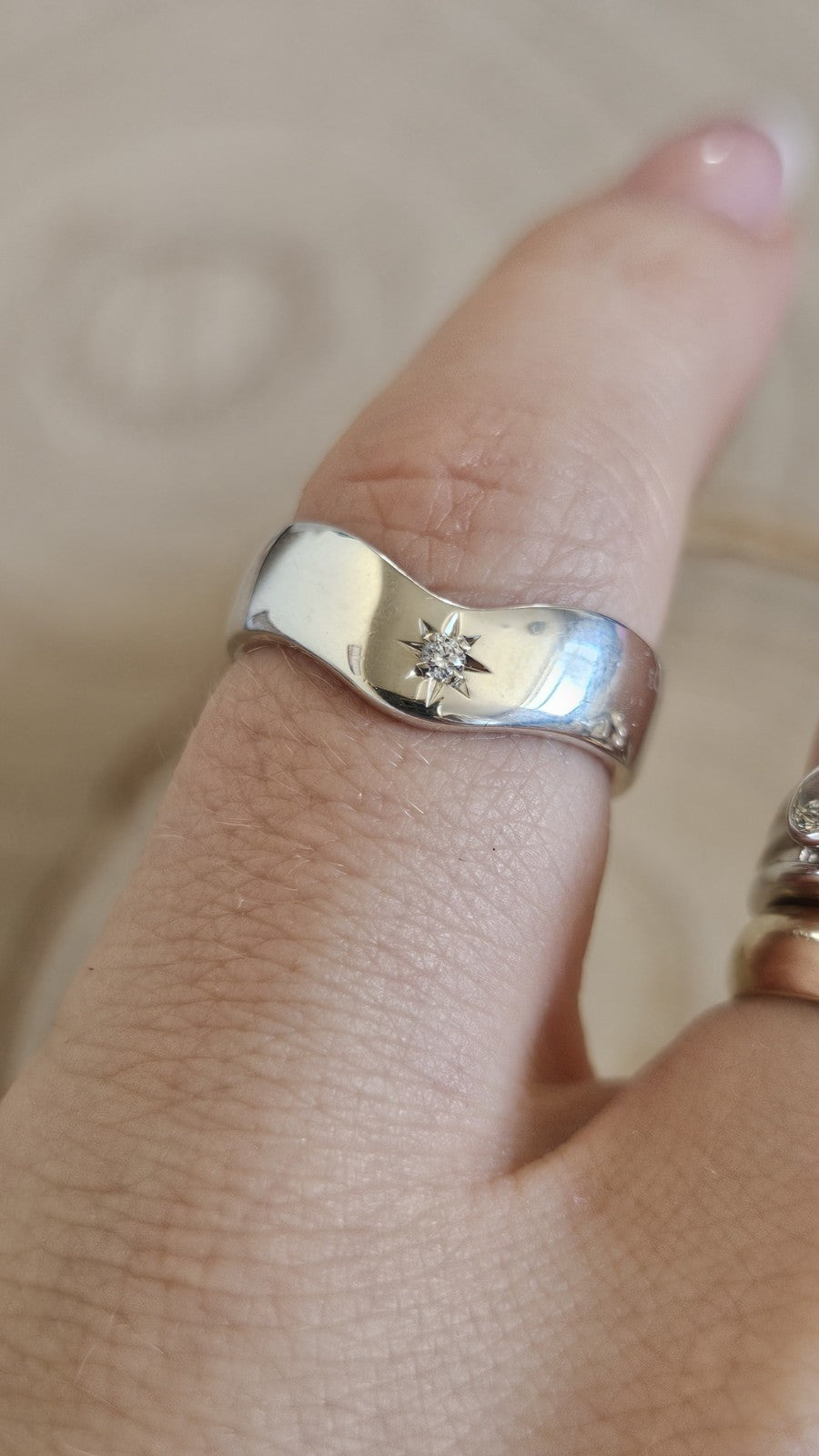 925 Sterling Silver CZ Starburst Wave Ring Size M 1/2 4.13g