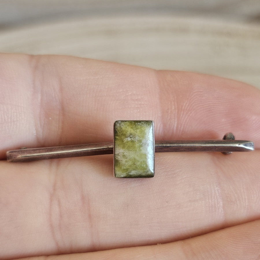 Vintage Irish Silver Connemara Marble Bar Brooch Green Stone 44mm