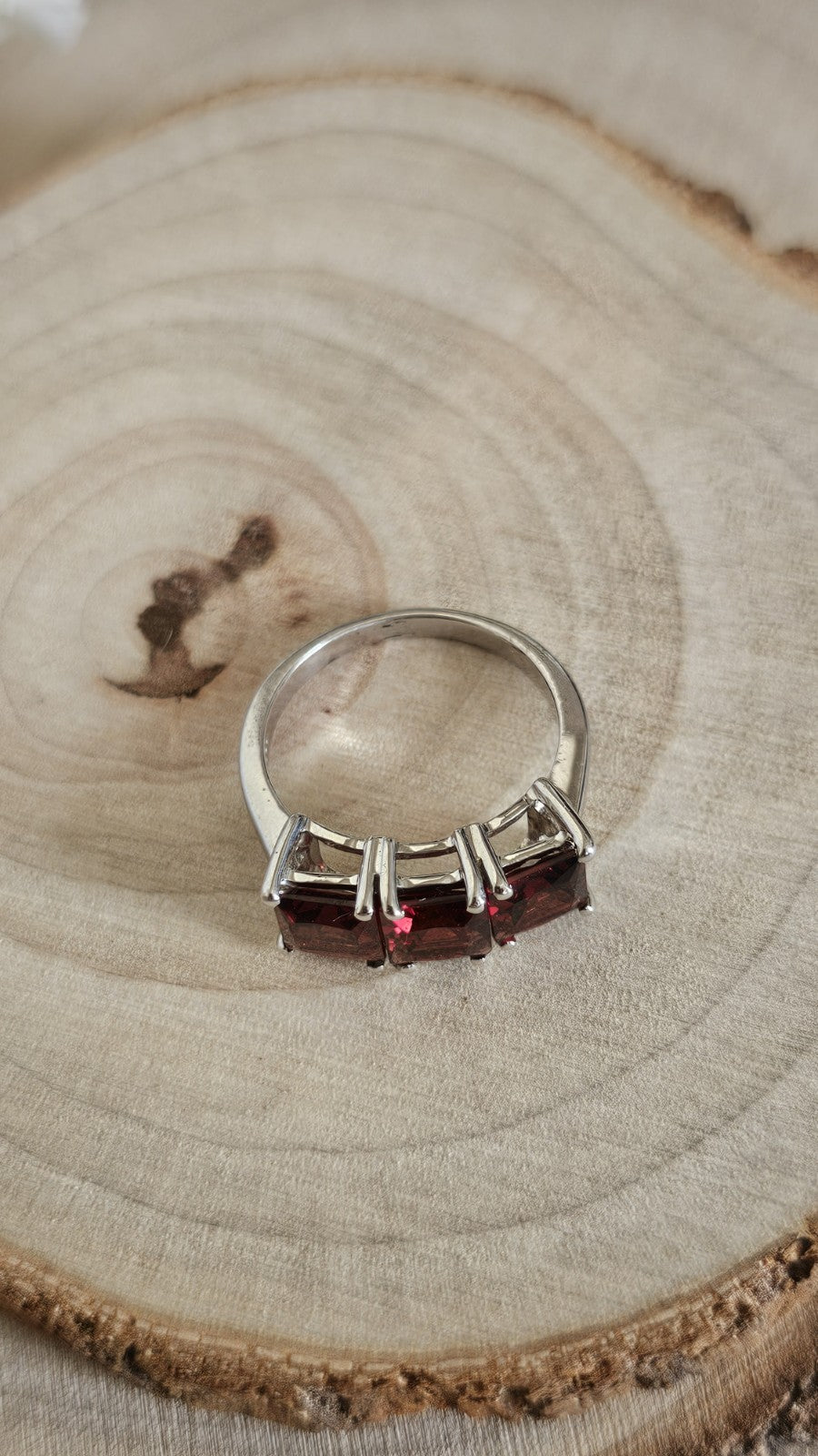 925 Sterling Silver Garnet Trilogy Ring Size N 1/2 TGGC 3.59g