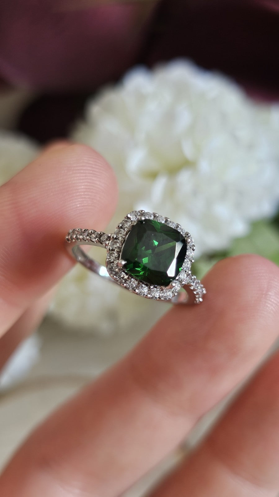 925 Sterling Silver Green CZ Halo Ring Size Q Cushion Cut 3.06g