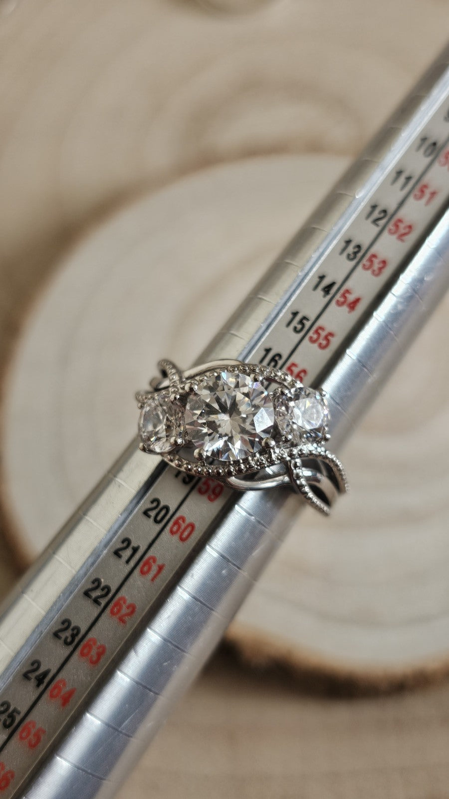 925 Sterling Silver Three Stone CZ Trilogy Crossover Ring – Size O – 4.95g