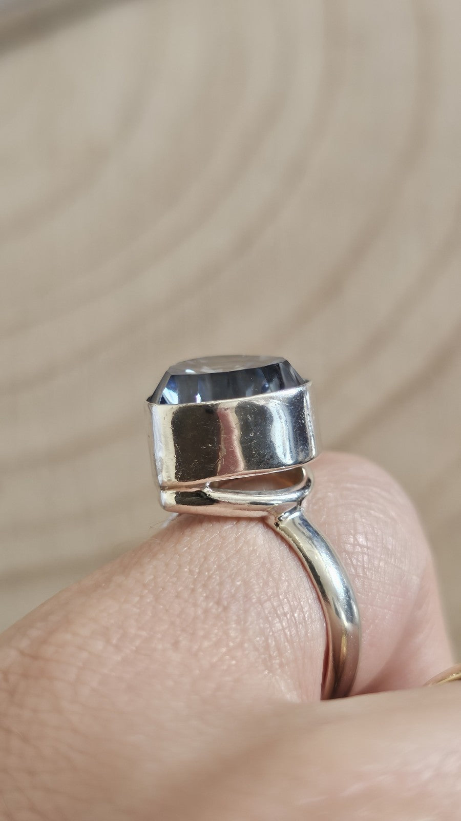 TGGC 925 Sterling Silver  Topaz Heart Ring Size R 1/2 7g