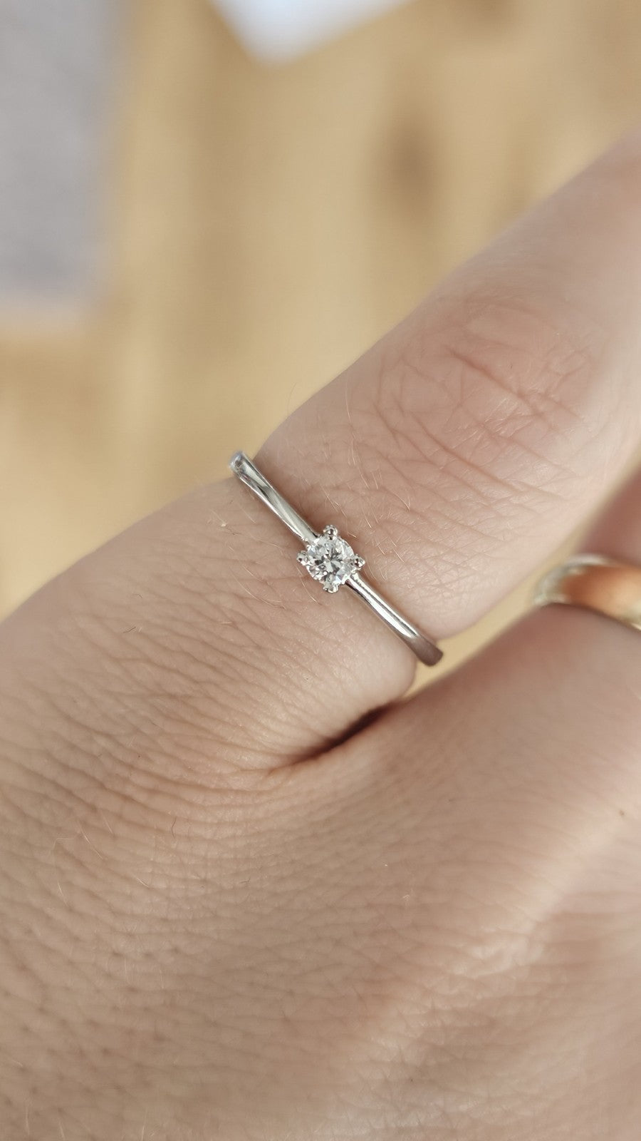 9ct White Gold Natural Diamond Solitaire Ring – 0.07ct Classic Setting – Size M