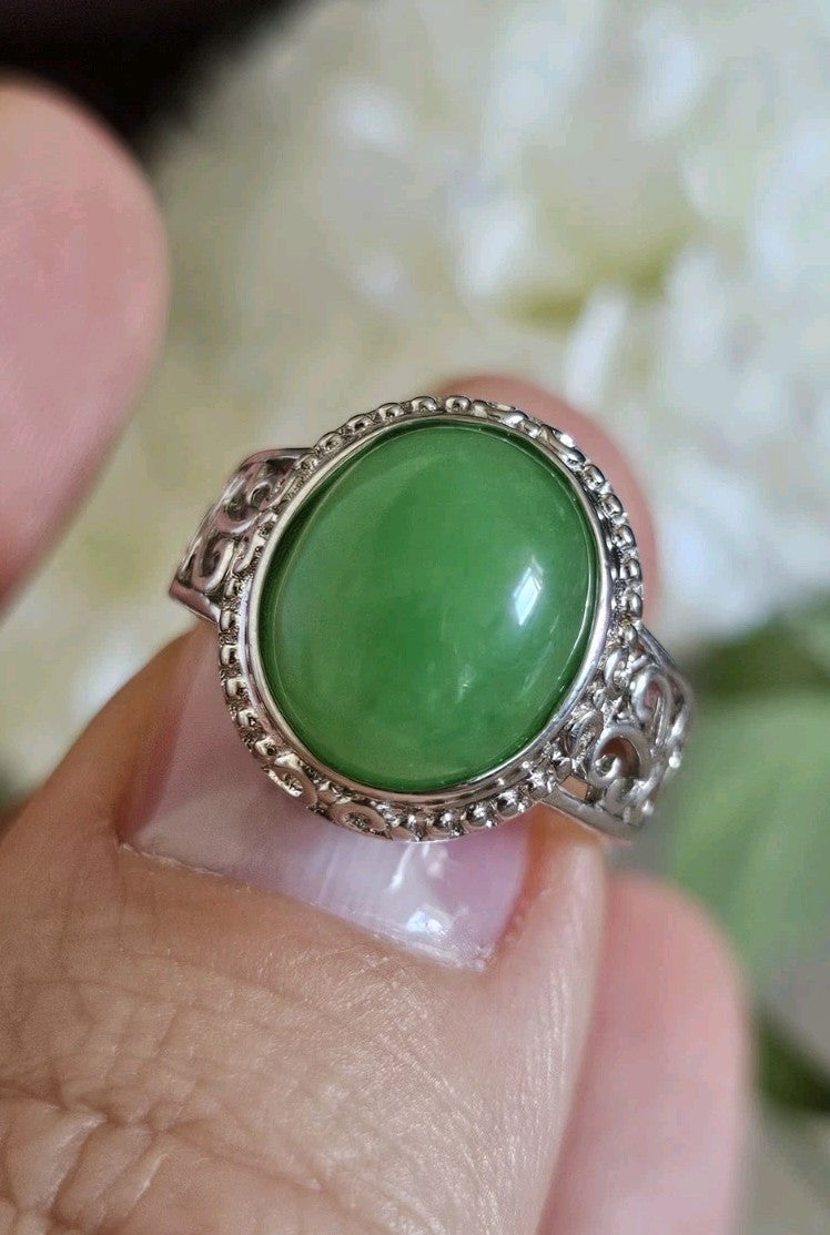 925 Sterling Silver Green Jade Oval Ring Size L 1/2 Ornate Scroll 4.92g