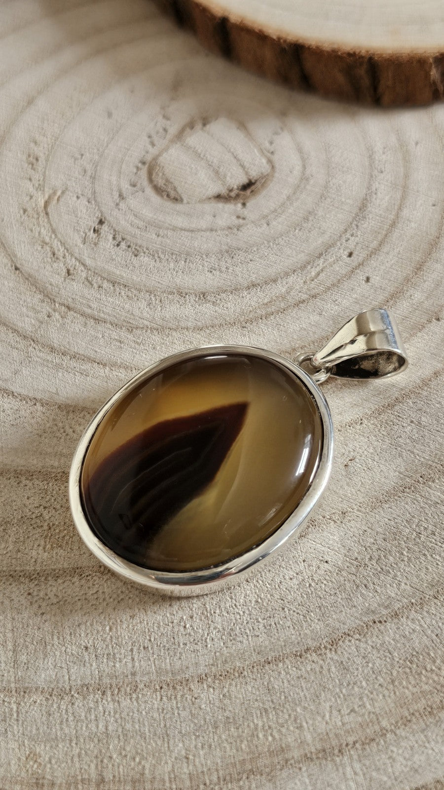 925 Sterling Silver Montana Banded Agate Large Oval Statement Pendant 22.41g