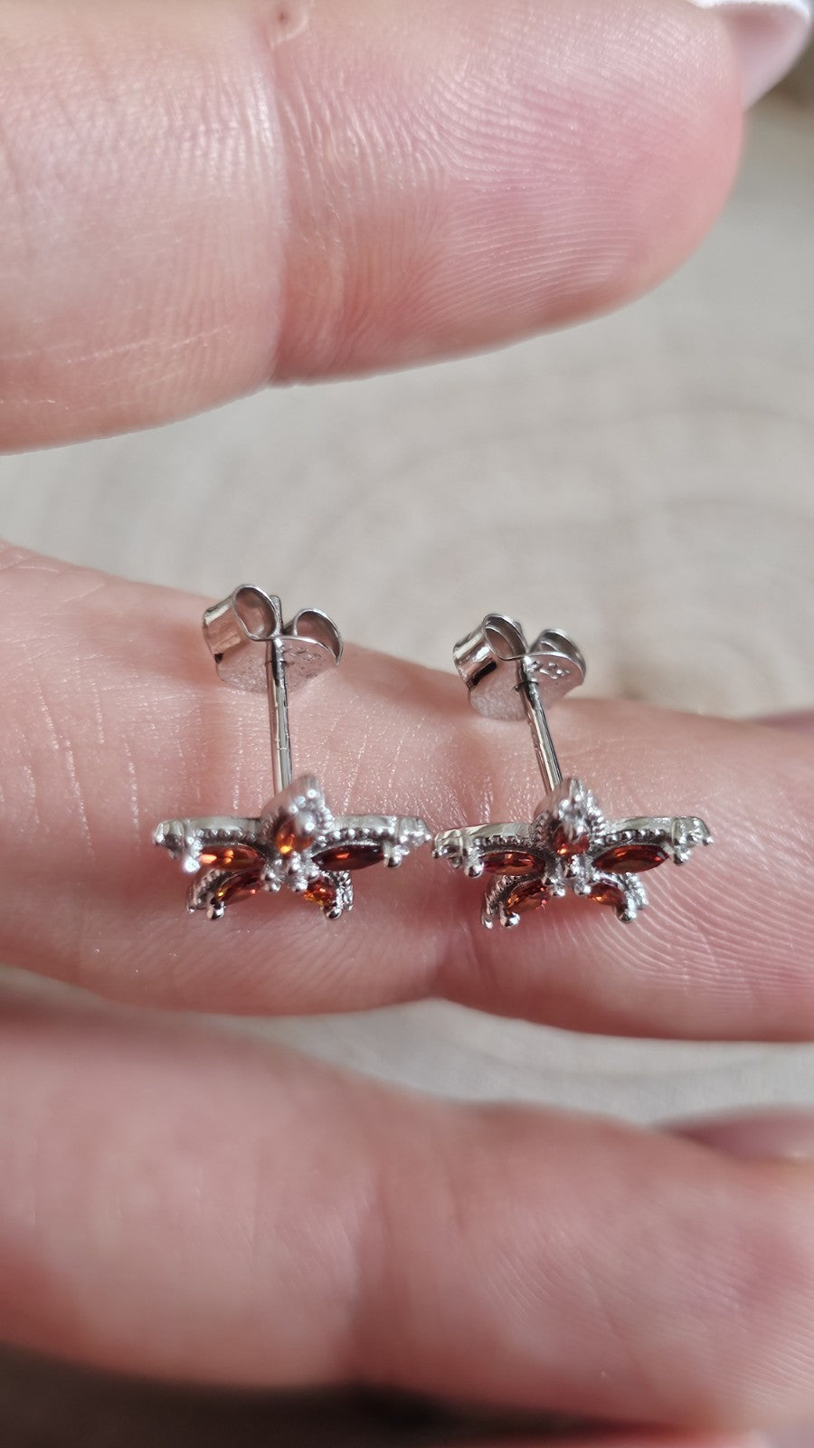 925 Sterling Silver Garnet CZ Flower Star Stud Earrings 11mm New