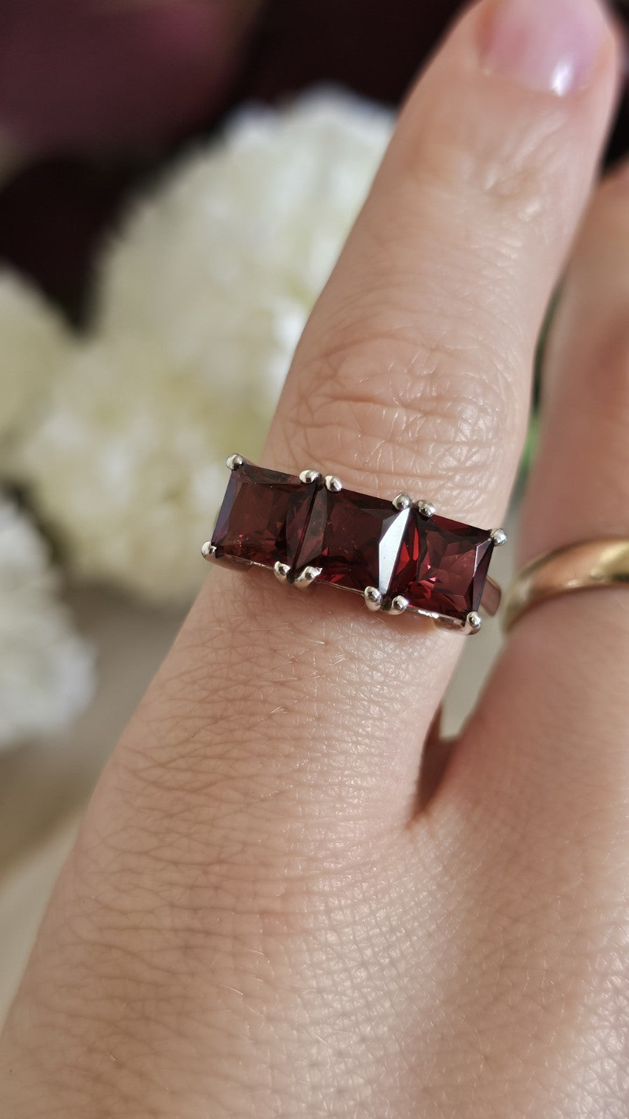 925 Sterling Silver Garnet Trilogy Ring Size N 1/2 TGGC 3.59g