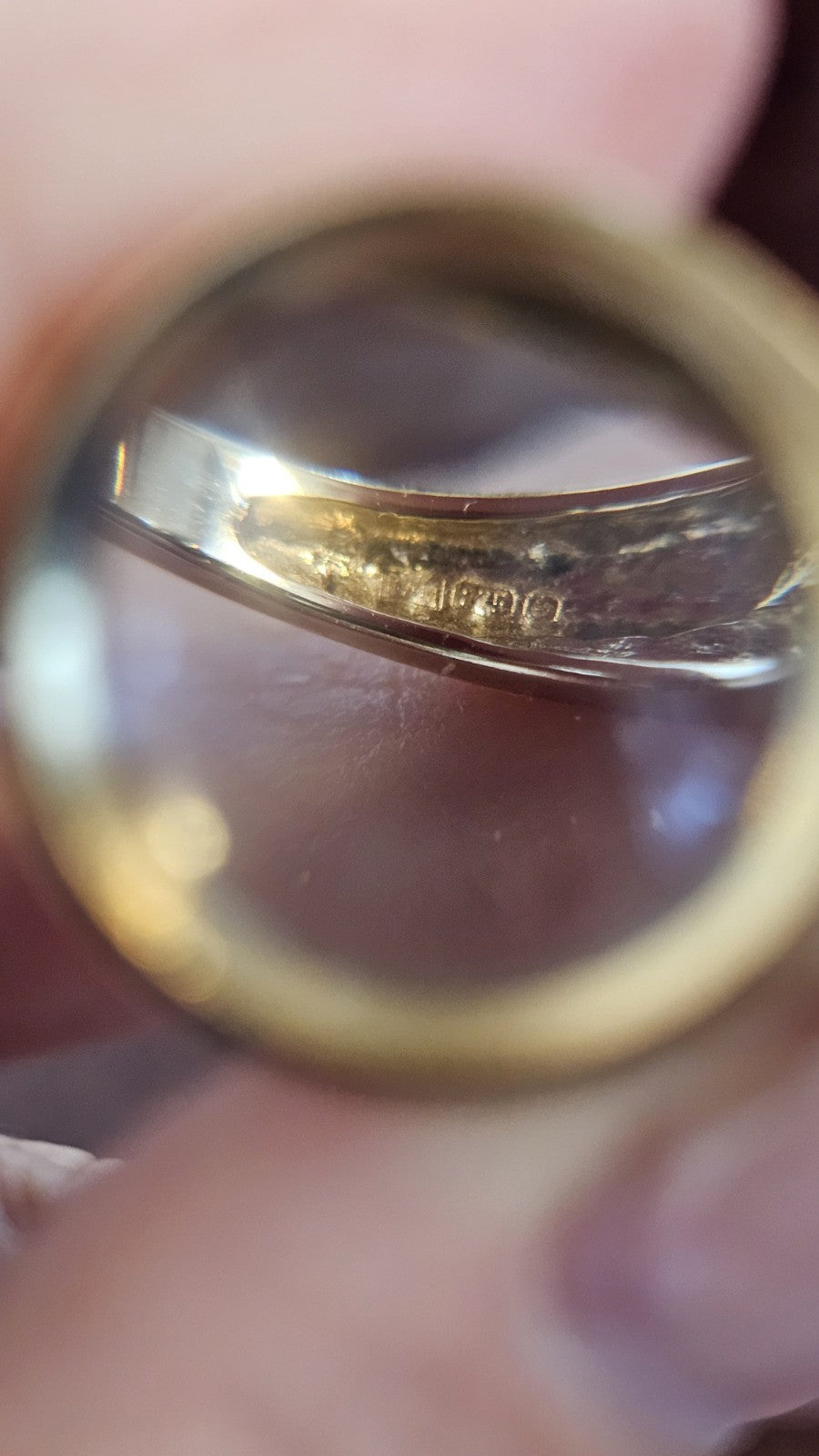 9ct Yellow Gold Natural Sapphire & Diamond Crossover Ring Size M