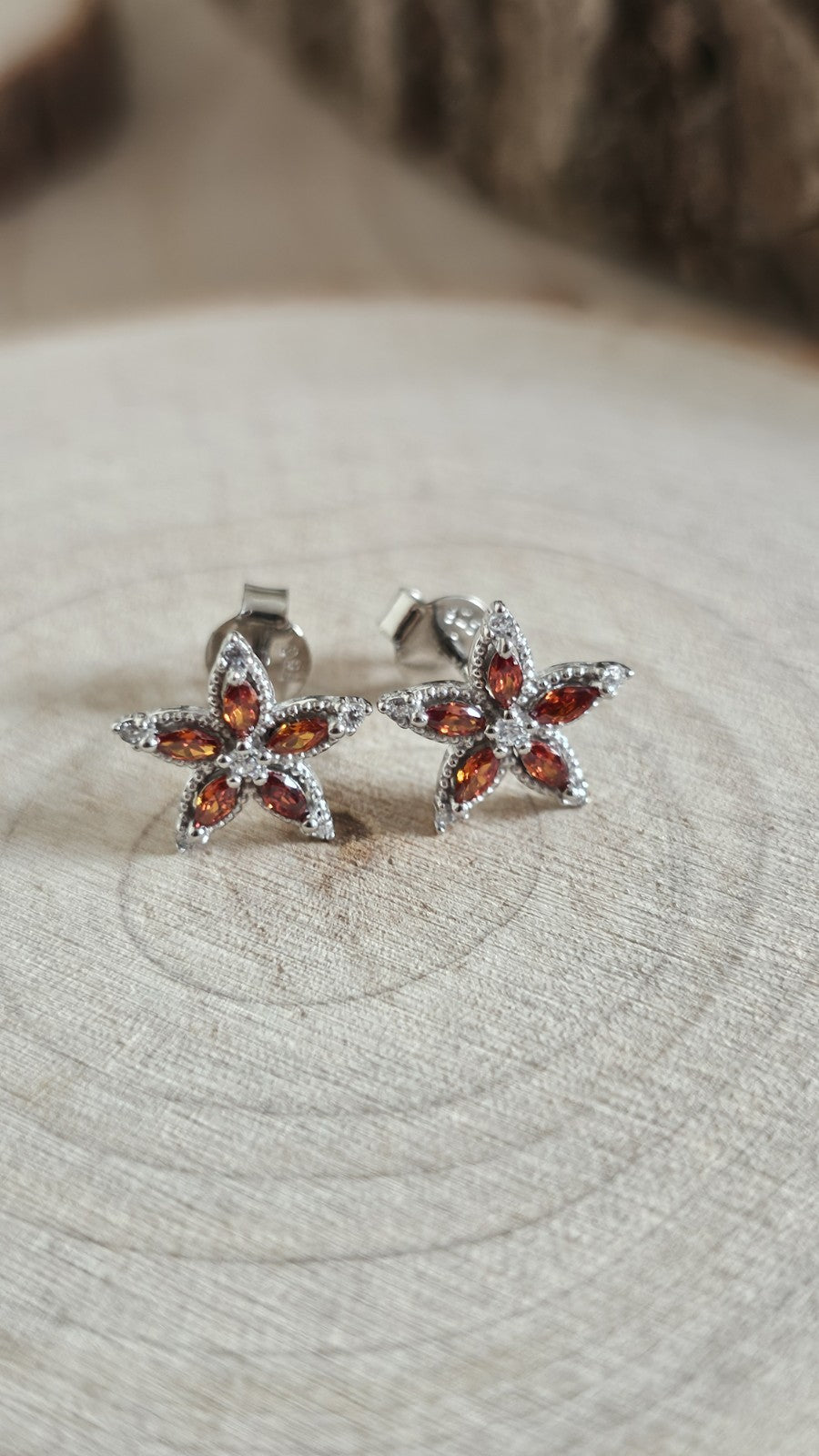 925 Sterling Silver Garnet CZ Flower Star Stud Earrings 11mm New