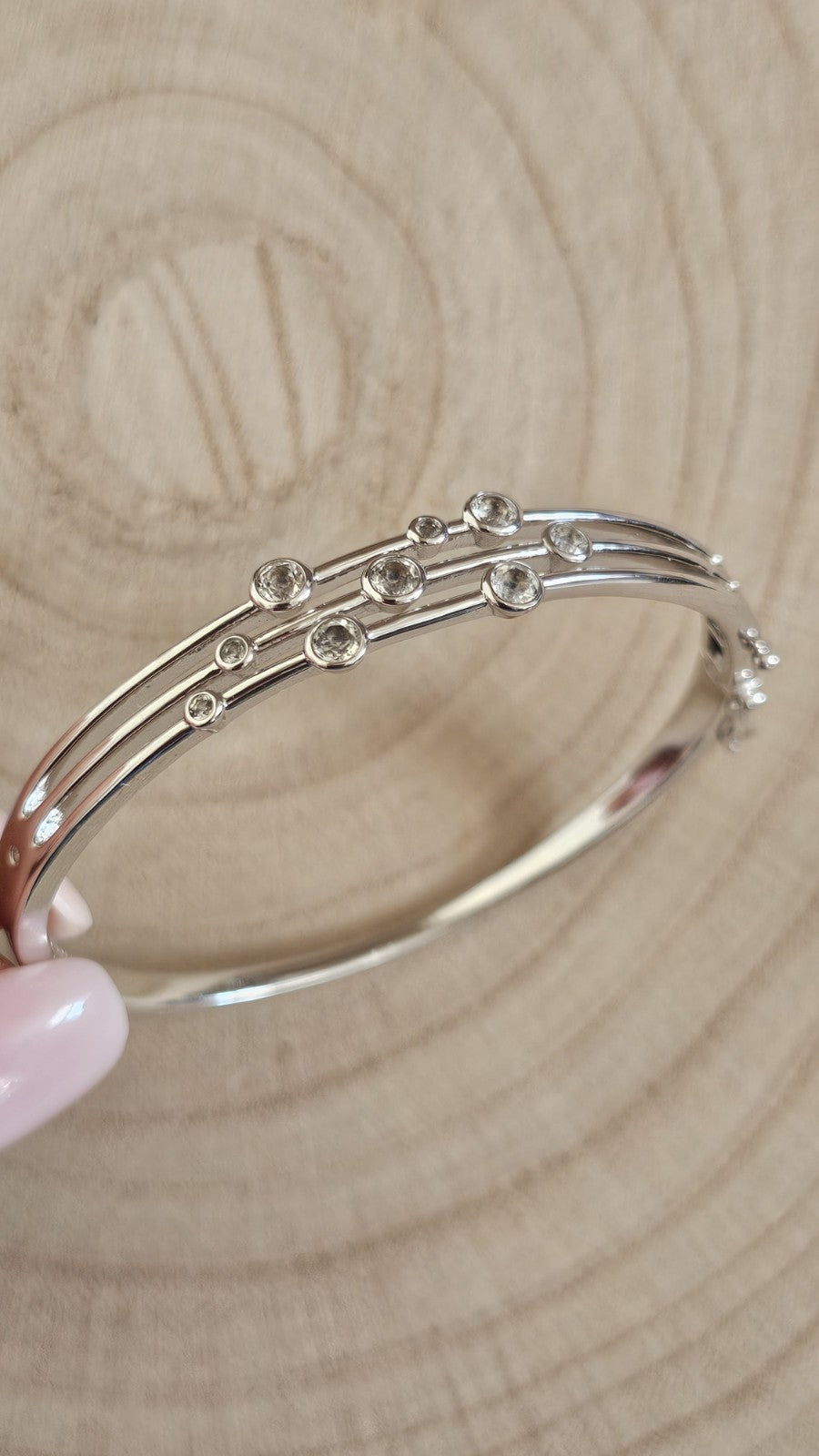 Hot Diamonds 925 Sterling Silver White Topaz Diamond Statement Bangle 6.75"