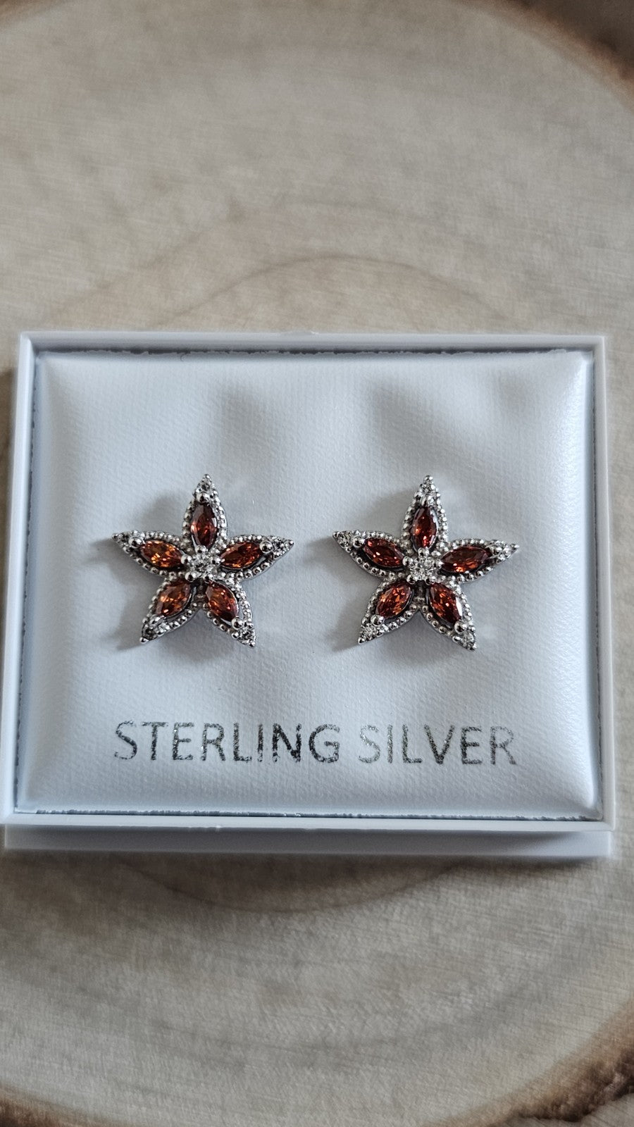925 Sterling Silver Garnet CZ Flower Star Stud Earrings 11mm New