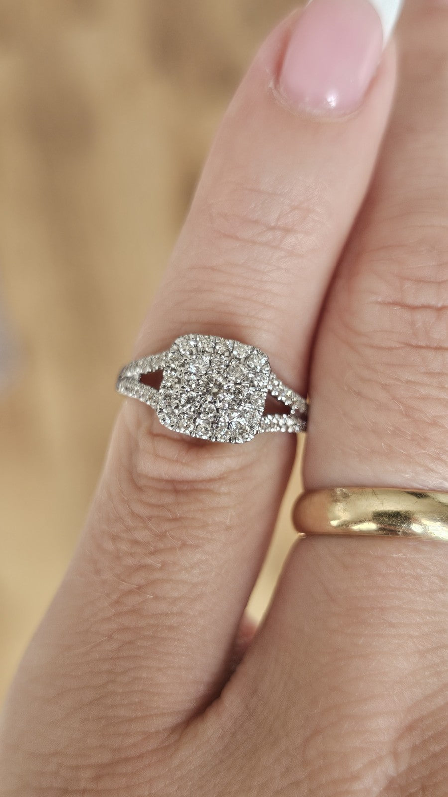 💎 9ct White Gold 0.50ct Natural Diamond Cluster Ring – Size K½ – Sparkling